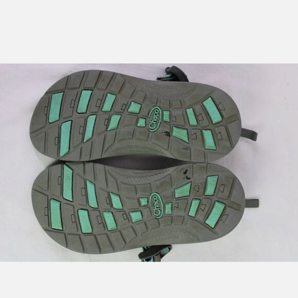 Chaco Multicolored Girls Size 3 Sandals. - Picture 9 of 9